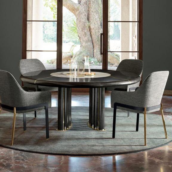 Oliver-round-table-1920x1080-2-1024x576-xxx